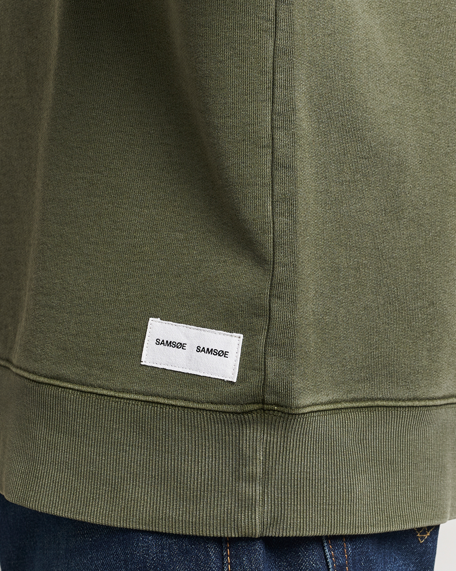 Mies | Puserot | Samsøe Samsøe | Pigment Dyed Crew Neck Sweatshirt Forest Night