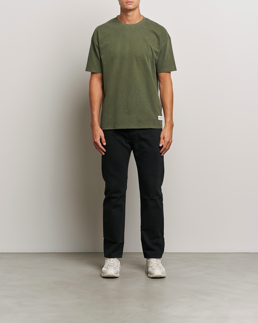 Mies | T-paidat | Samsøe Samsøe | Pigment Dyed Crew Neck T-Shirt Forest Night