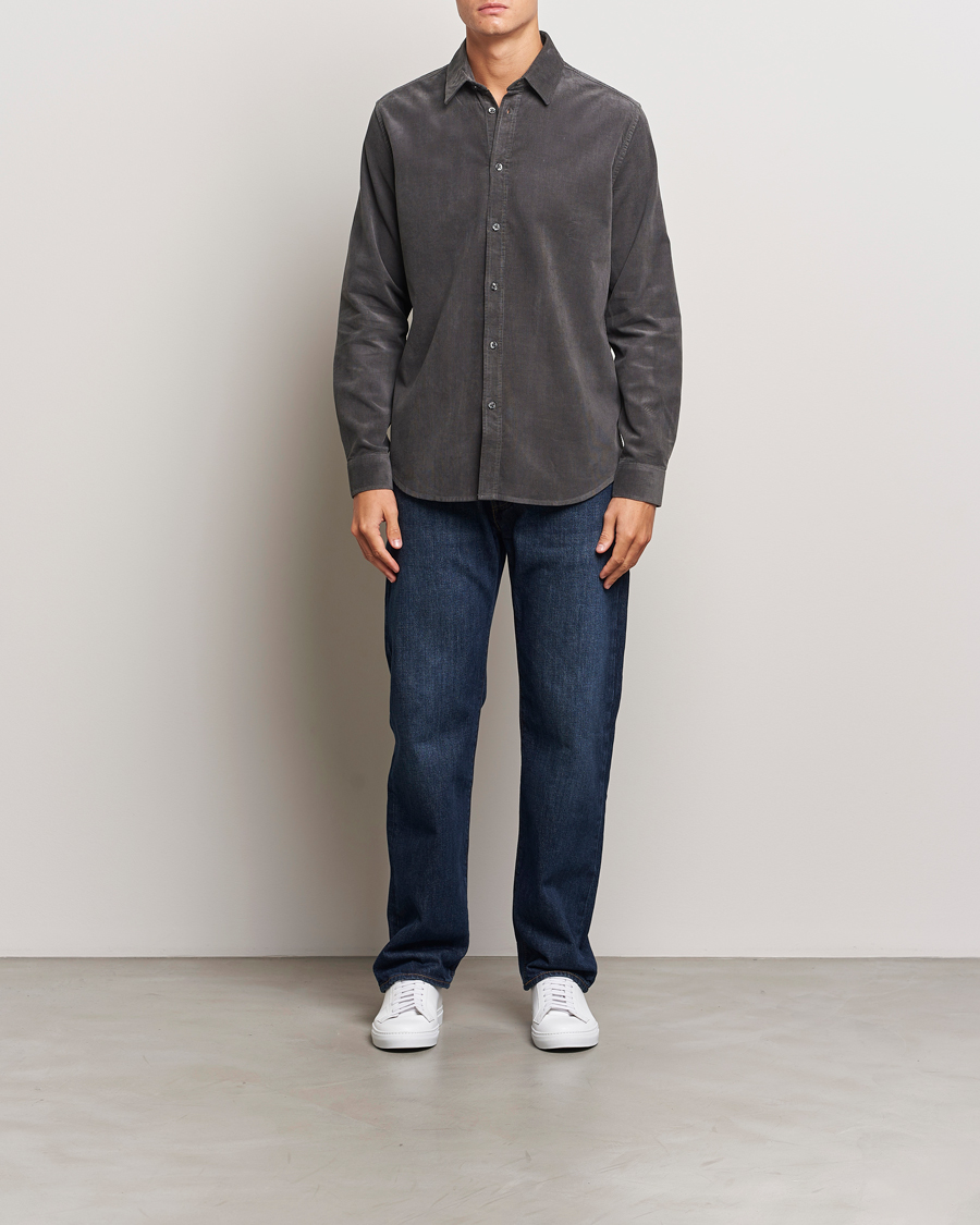 Mies | Kauluspaidat | Samsøe Samsøe | Liam Baby Cord Shirt Volcanic Ash
