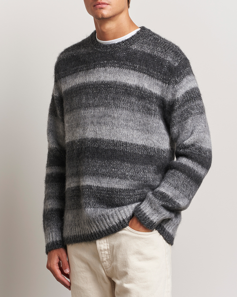 Mies | Puserot | Samsøe Samsøe | Saarin Mohair Striped Sweater Grey