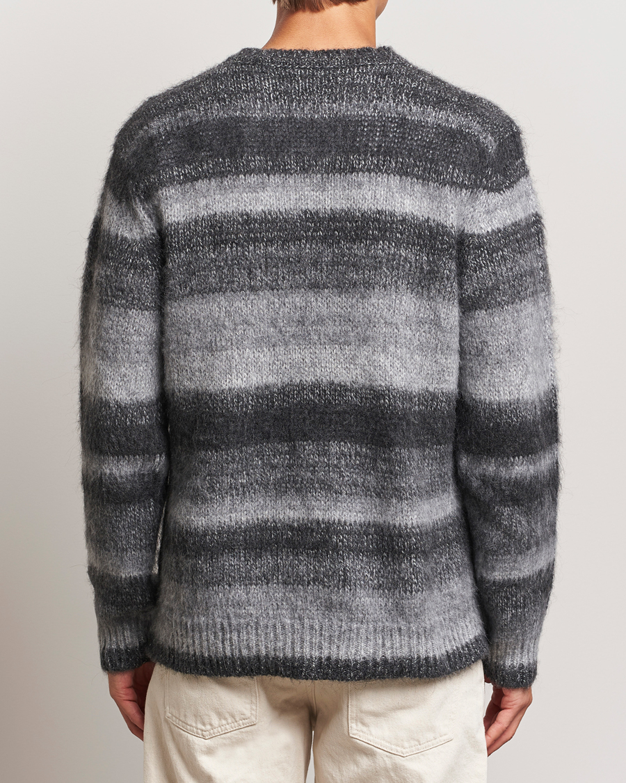 Mies | Puserot | Samsøe Samsøe | Saarin Mohair Striped Sweater Grey