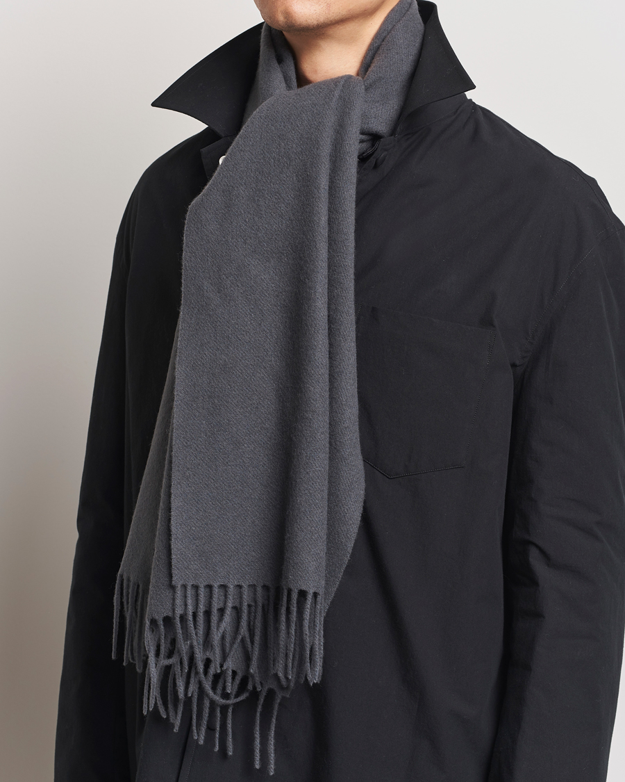 Mies | Samsøe Samsøe Efin Wool Scarf Black Oyster | Samsøe Samsøe | Efin Wool Scarf Black Oyster