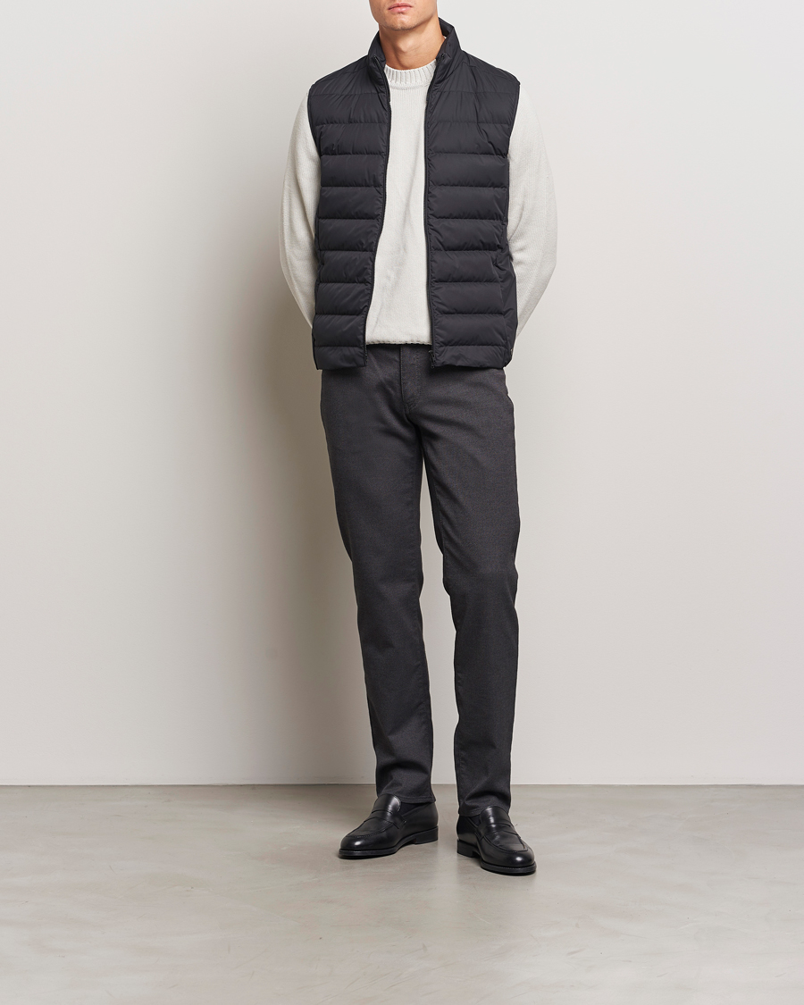 Mies | Takit | Scandinavian Edition | Ratio II Down Padded Vest Onyx