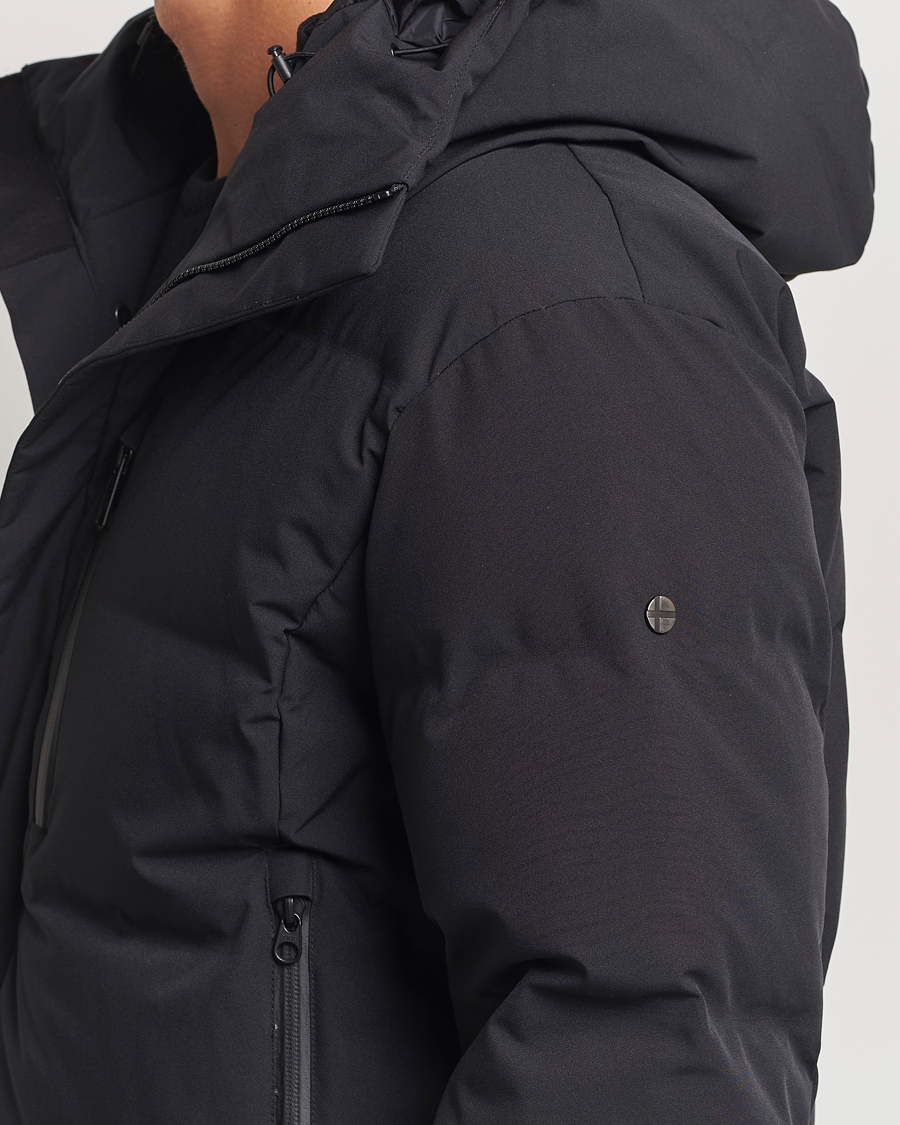 Mies | Takit | Scandinavian Edition | Radian Hooded Parka Onyx