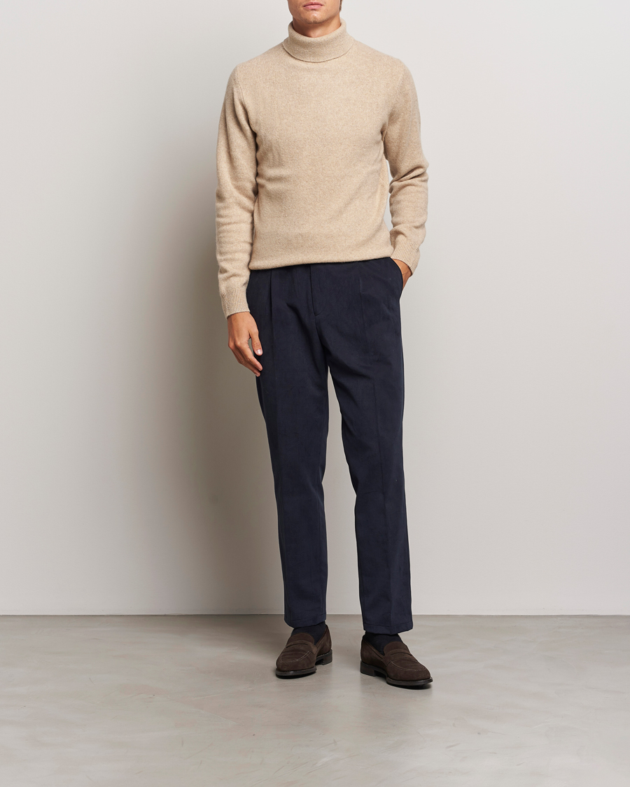 Mies | Puserot | Stenströms | Knitted Yak/Merino Rollneck Beige