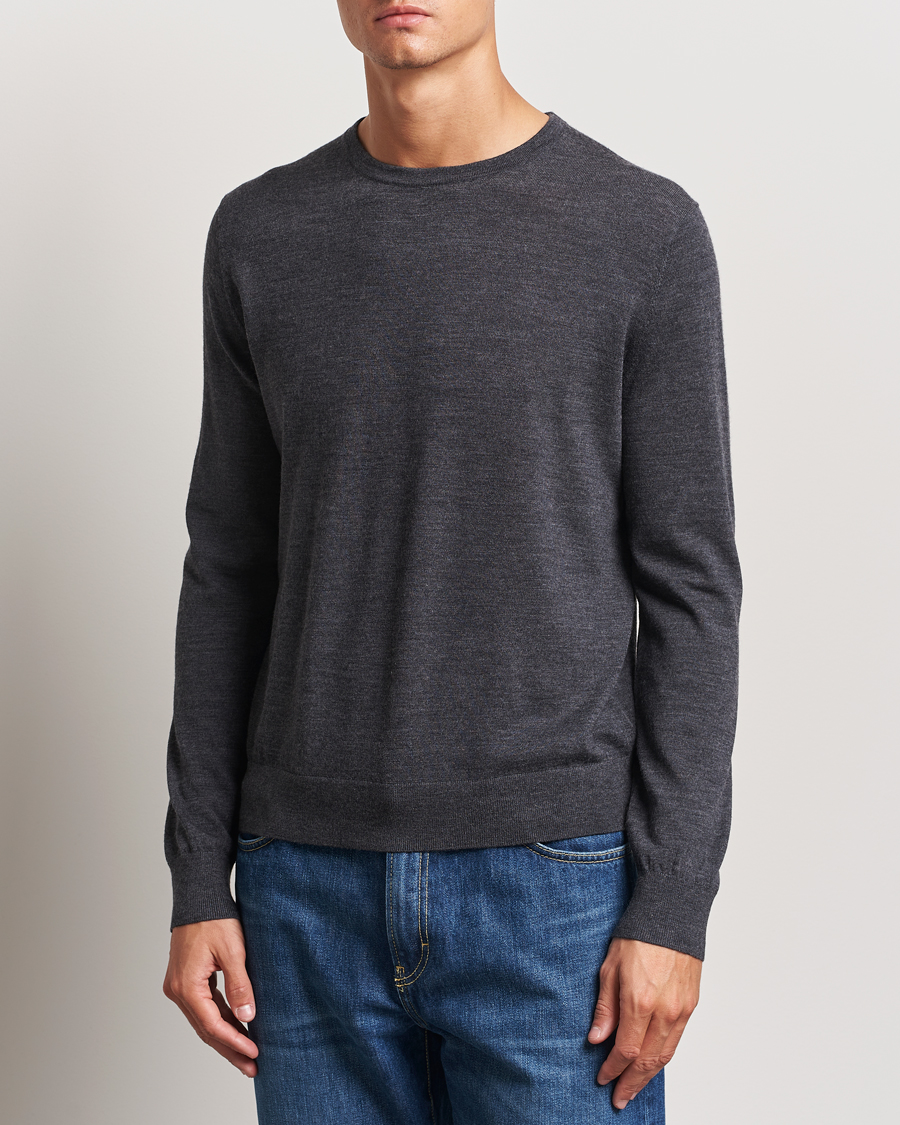 Mies | Puserot | Tiger of Sweden | Connor Crew Neck Pullover Grey Street