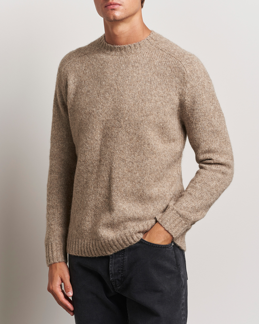 Mies | Puserot | Tiger of Sweden | Adryan Yak/Alpaca Knitted Sweater Dirt Tape