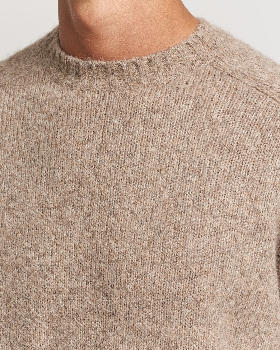 Mies | Puserot | Tiger of Sweden | Adryan Yak/Alpaca Knitted Sweater Dirt Tape