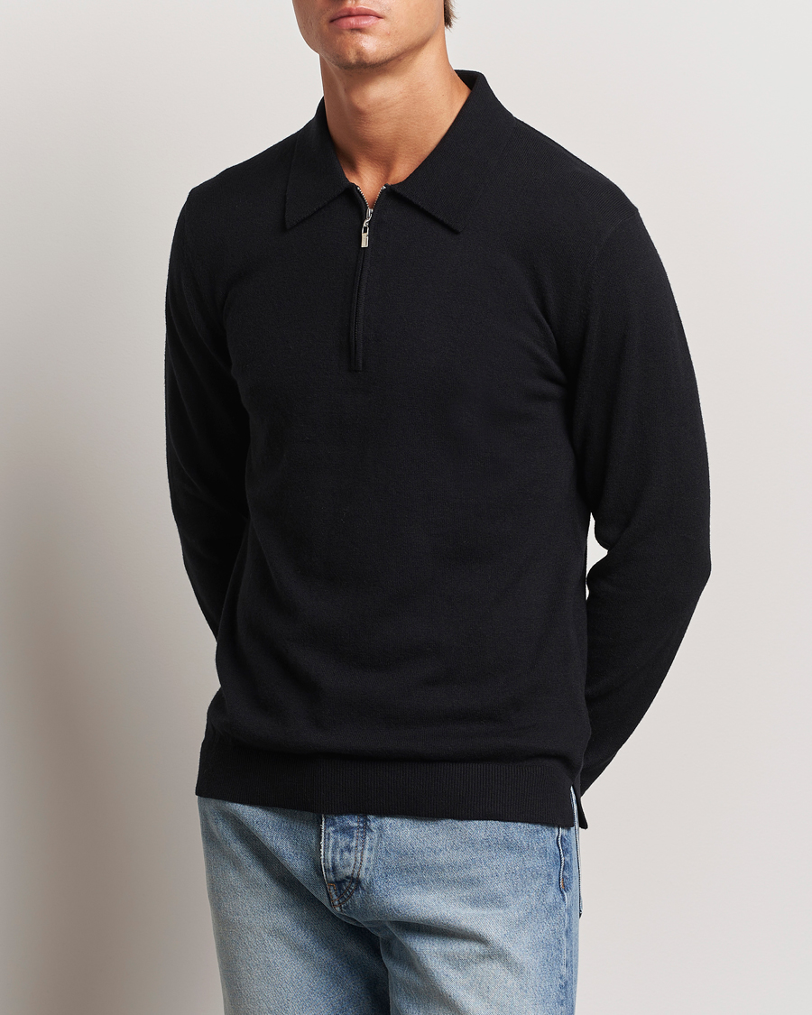 Mies | Puserot | Tiger of Sweden | Orbit Wool/Cotton Half Zip Black