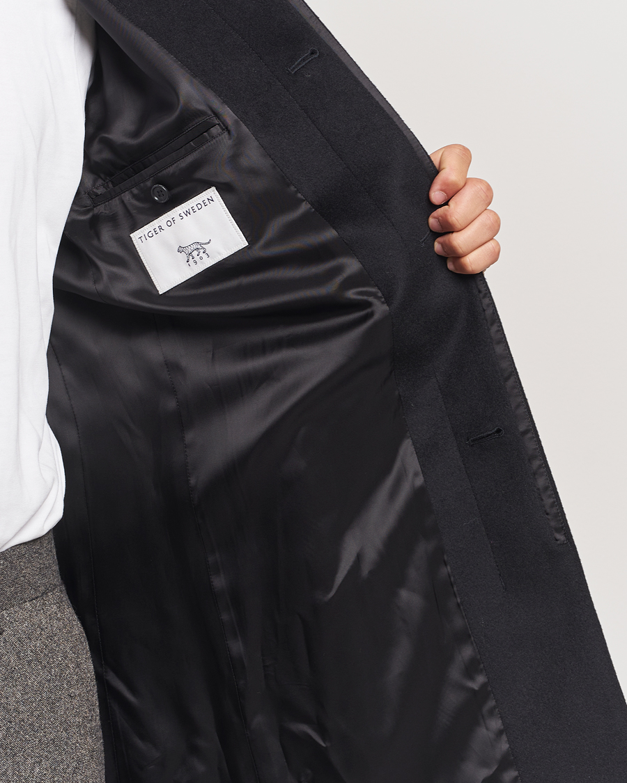 Mies | Takit | Tiger of Sweden | Aleric Stand Up Collar Coat Black