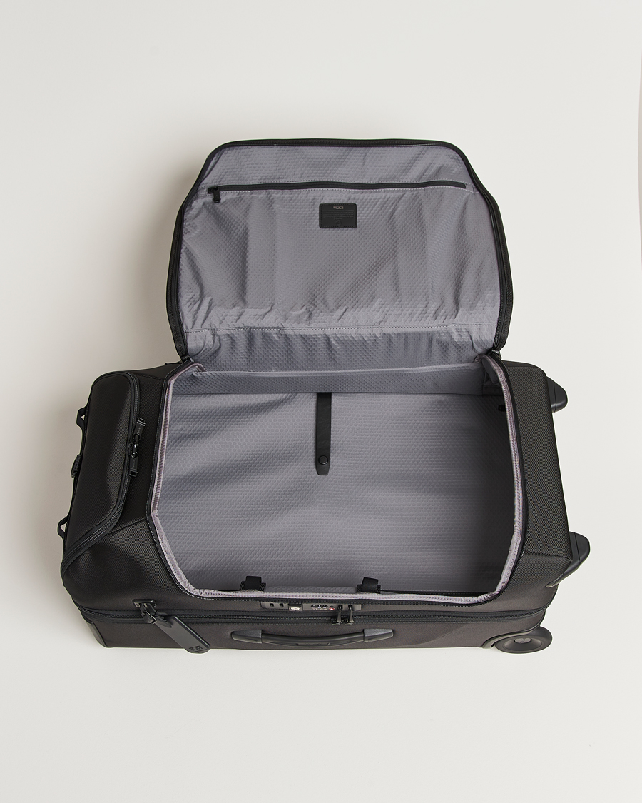 Mies | Laukut | TUMI | Alpha Bravo Expandable Wheeled Duffle Black