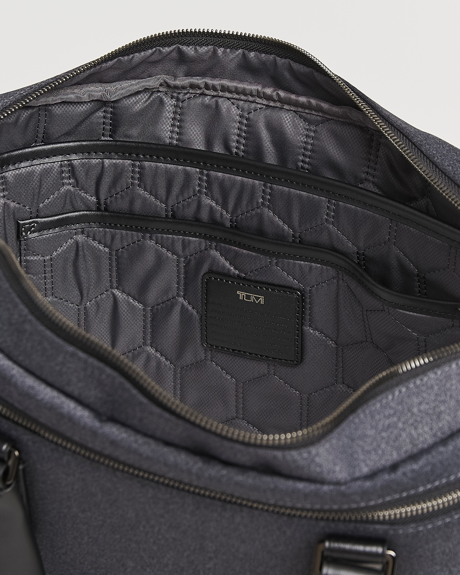 Mies | TUMI Harrison Avondale Top Zip Brief Dark Charcoal | TUMI | Harrison Avondale Top Zip Brief Dark Charcoal
