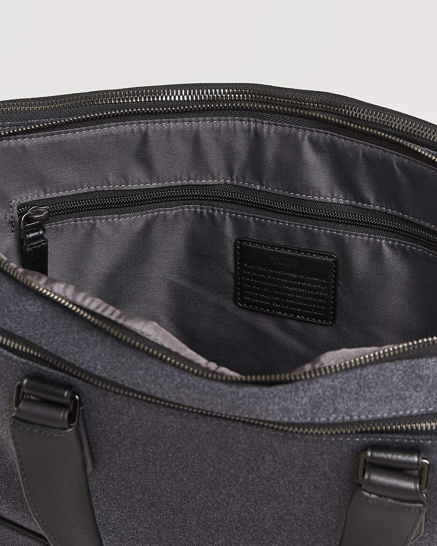 Mies | TUMI Harrison Sycamore Slim Briefcase Dark Charcoal | TUMI | Harrison Sycamore Slim Briefcase Dark Charcoal