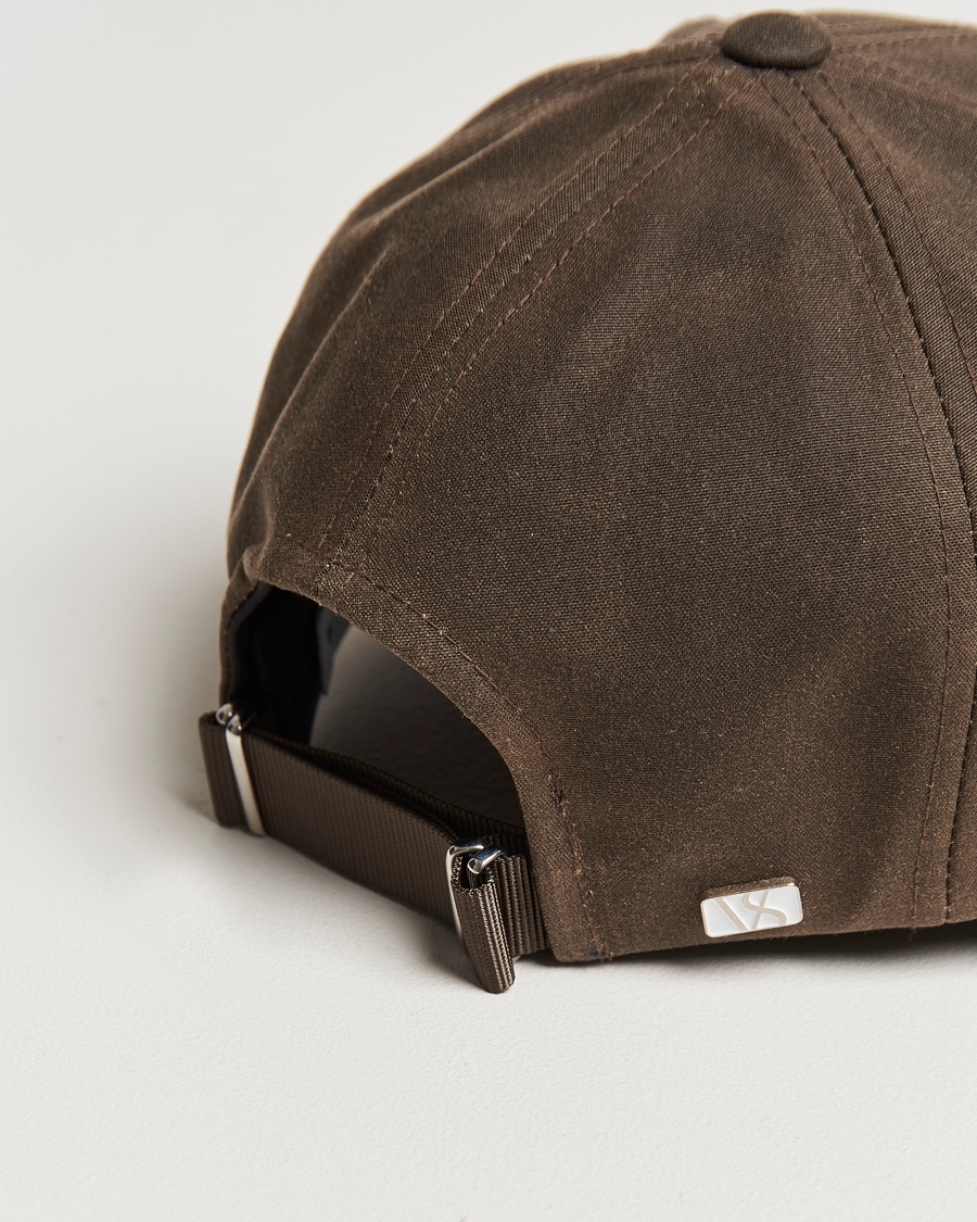 Mies | Varsity Headwear Oilskin Baseball Cap Chestnut Brown | Varsity Headwear | Oilskin Baseball Cap Chestnut Brown