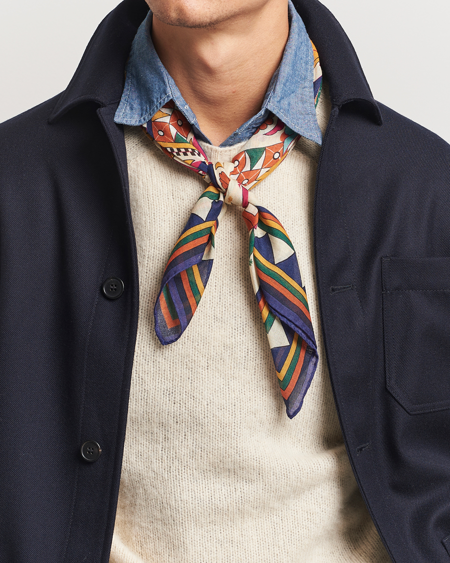 Mies | Drake's Maharaja Print Wool/Silk Bandana Navy/Yellow | Drake's | Maharaja Print Wool/Silk Bandana Navy/Yellow