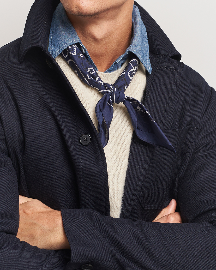 Mies | Huivit | Drake's | Drake'sClassic Paisley BandanaNavy
