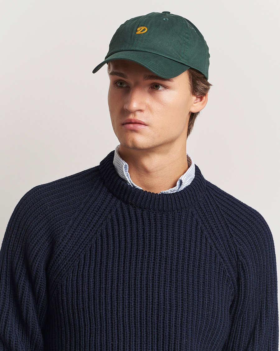 Mies | Drake's Waxed Herringbone Cap Bottle Green | Drake's | Waxed Herringbone Cap Bottle Green