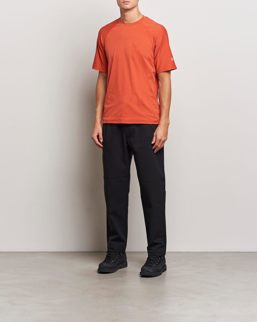 Mies | T-paidat | Goldwin | WF Dry T-Shirt Horizon Red