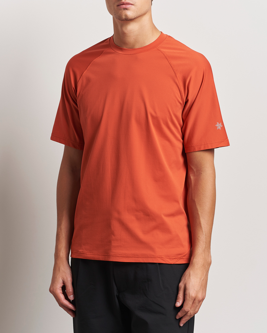 Mies | T-paidat | Goldwin | WF Dry T-Shirt Horizon Red