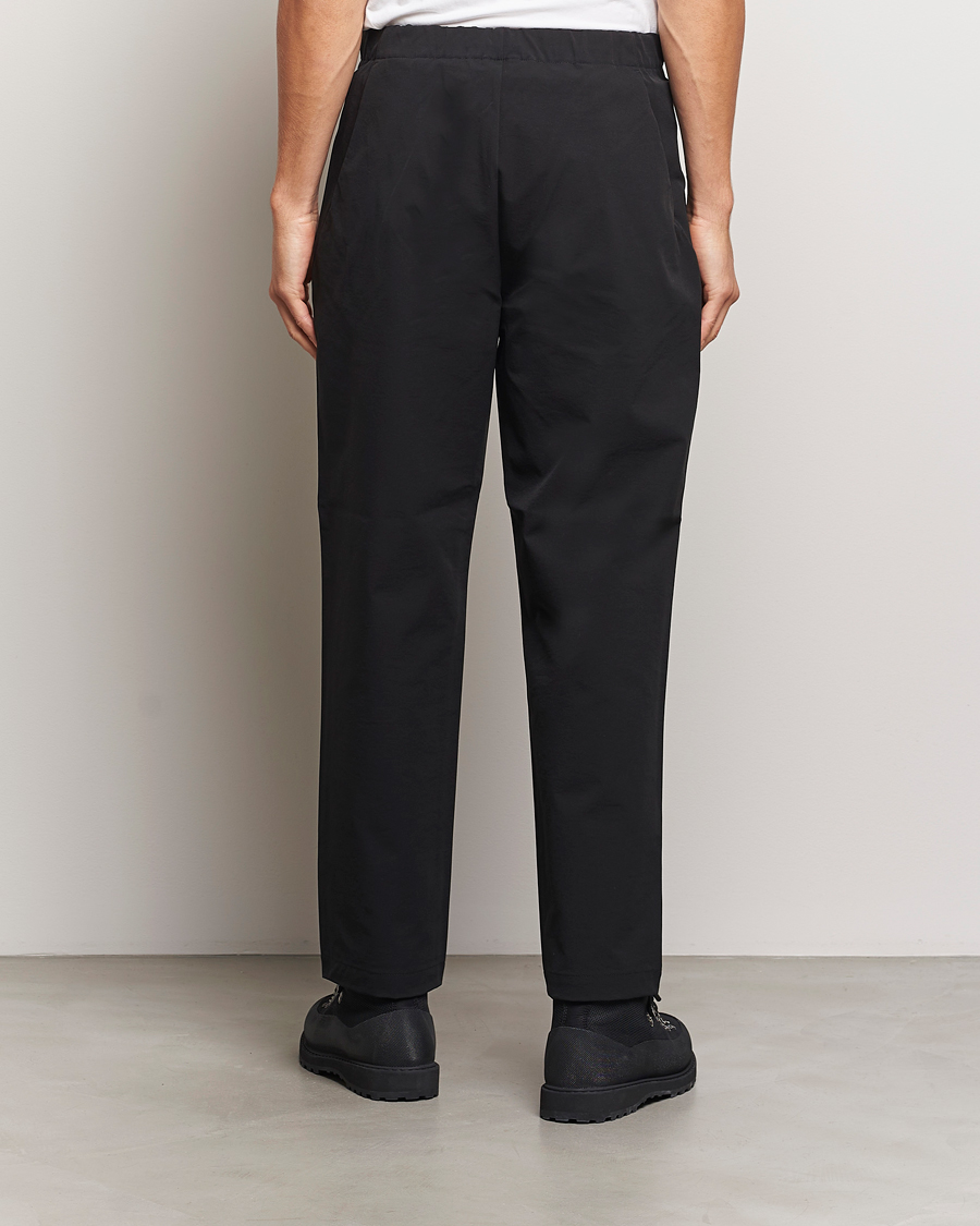 Mies | Housut | Goldwin | One Tuck Tapered Stretch Pants Black