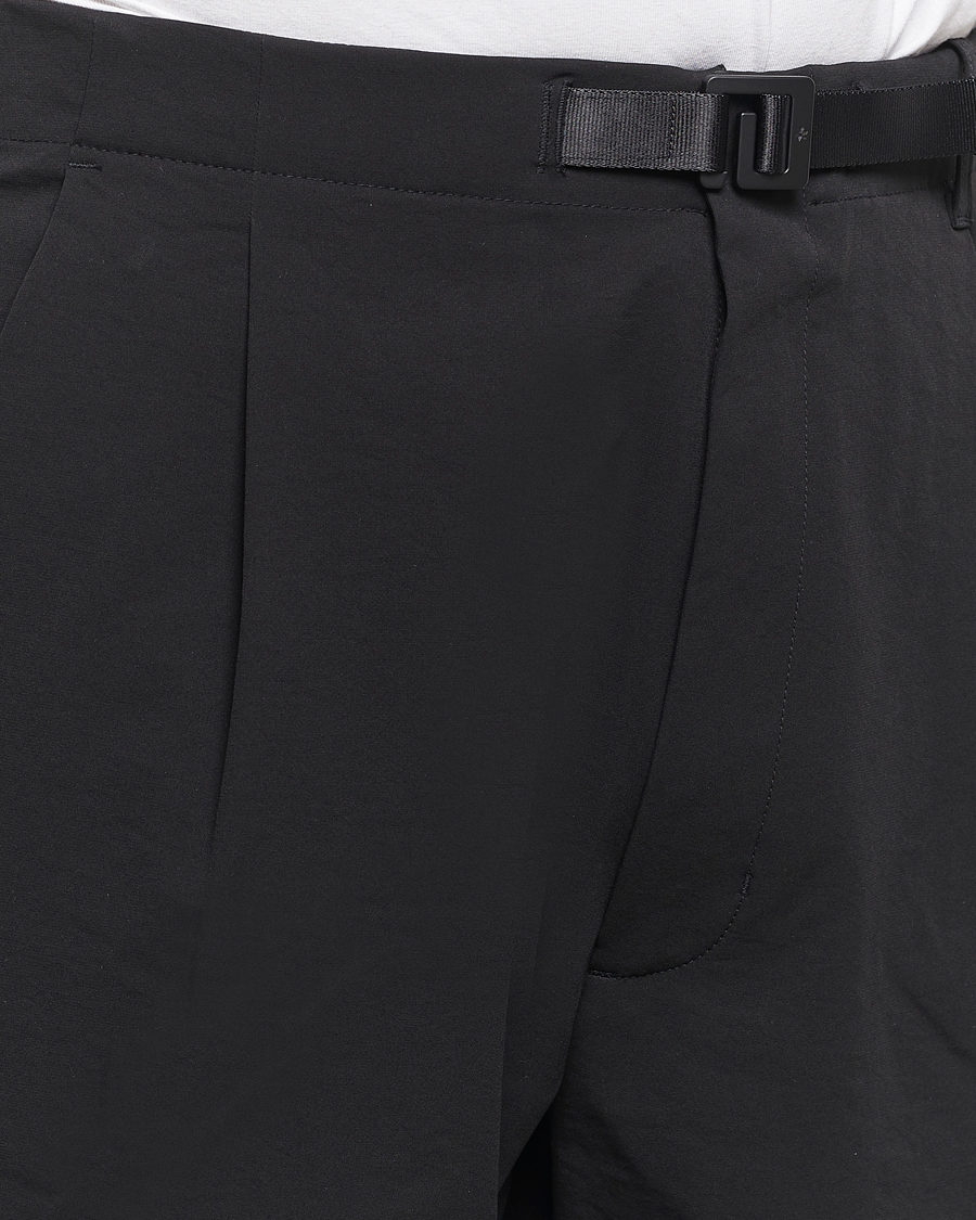 Mies | Housut | Goldwin | One Tuck Tapered Stretch Pants Black
