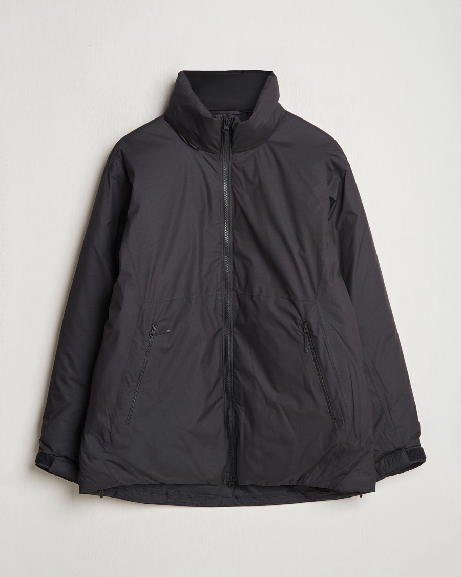 Mies | Takit | Goldwin | GORE-TEX Windstopper Puffy Jacket Black
