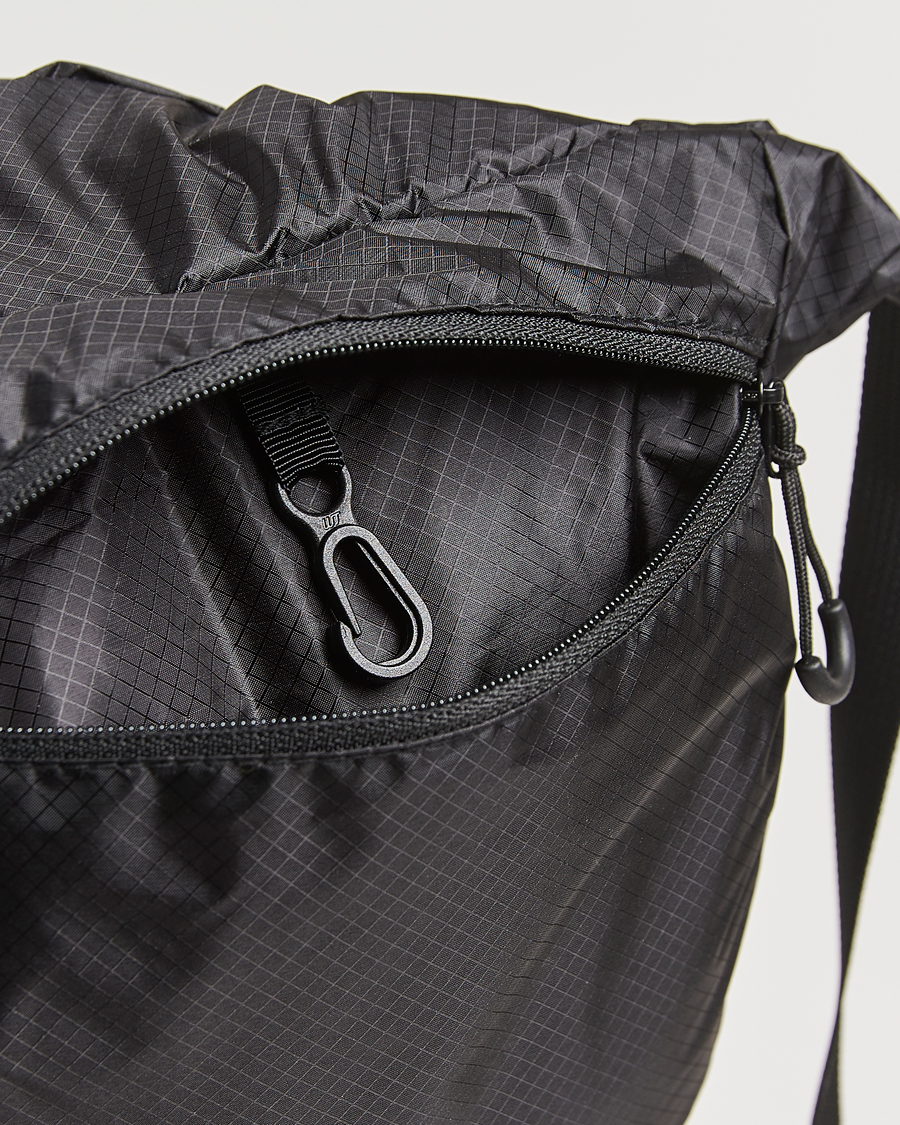 Mies | Goldwin Cordura Rip-Stop Shoulder Bag Black | Goldwin | Cordura Rip-Stop Shoulder Bag Black