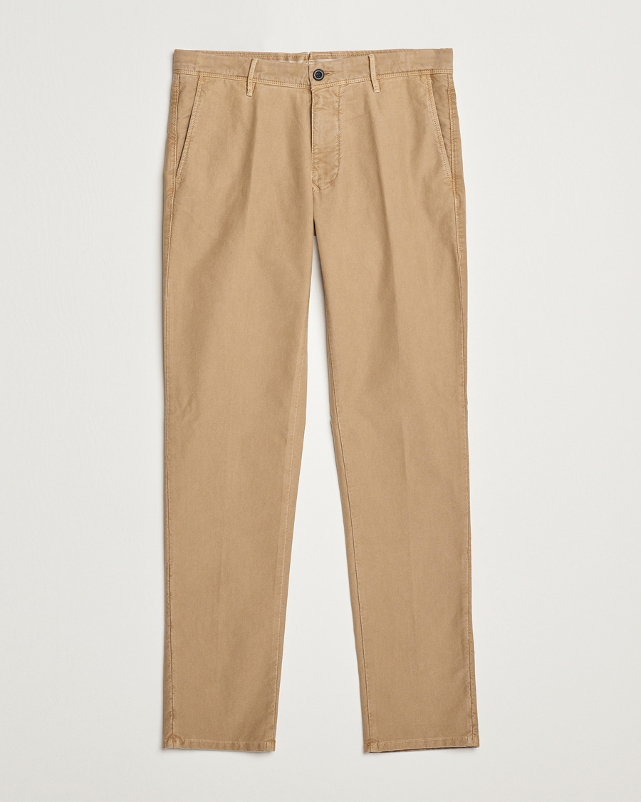 Mies | Housut | Incotex | Slim Fit Garment Dyed Slacks Beige