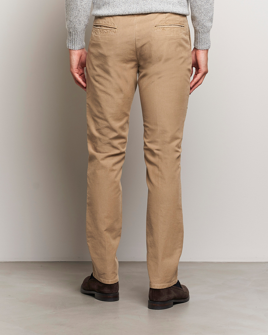 Mies | Housut | Incotex | Slim Fit Garment Dyed Slacks Beige