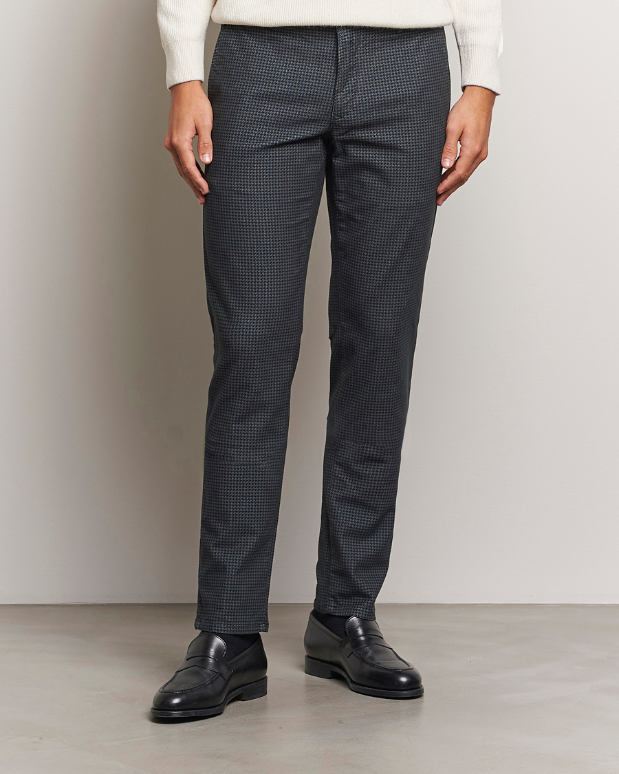 Mies | Housut | Incotex | Slim Fit Houndstooth Cotton Pants Dark Grey