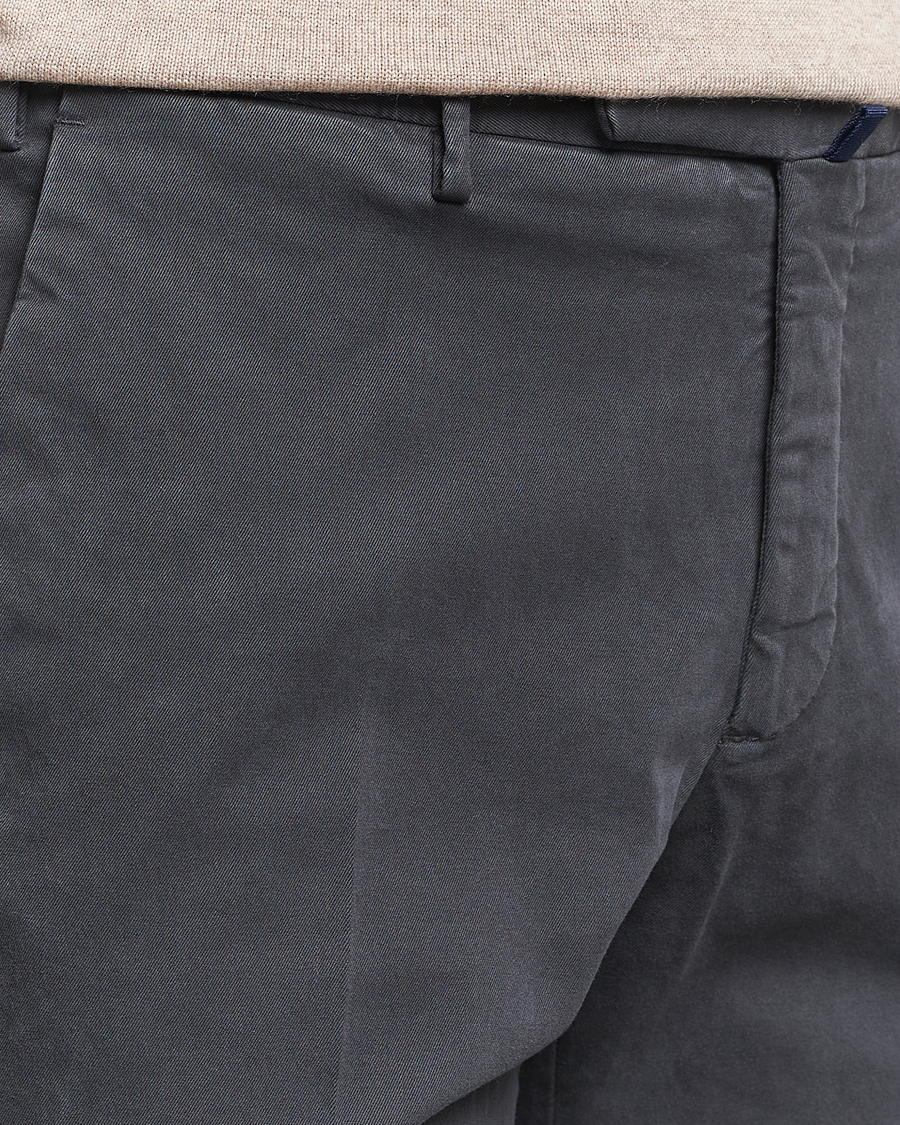 Mies | Housut | Incotex | Slim Fit Cotton Stretch Chinos Dark Grey