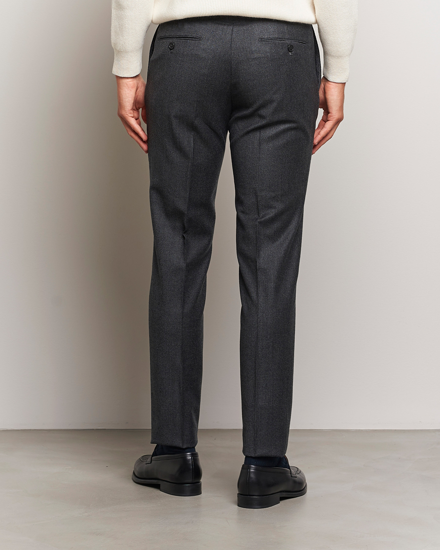 Mies | Housut | Incotex | Slim Fit Houndstooth Flannel Trousers Light Grey