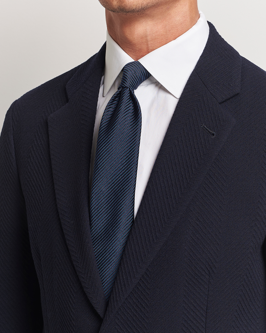 Mies | Giorgio Armani Jacquard Twill Silk Tie Navy | Giorgio Armani | Jacquard Twill Silk Tie Navy