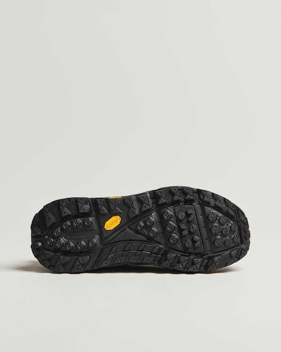 Mies | Maastojuoksukengät | Hoka | One Tor Summit Black