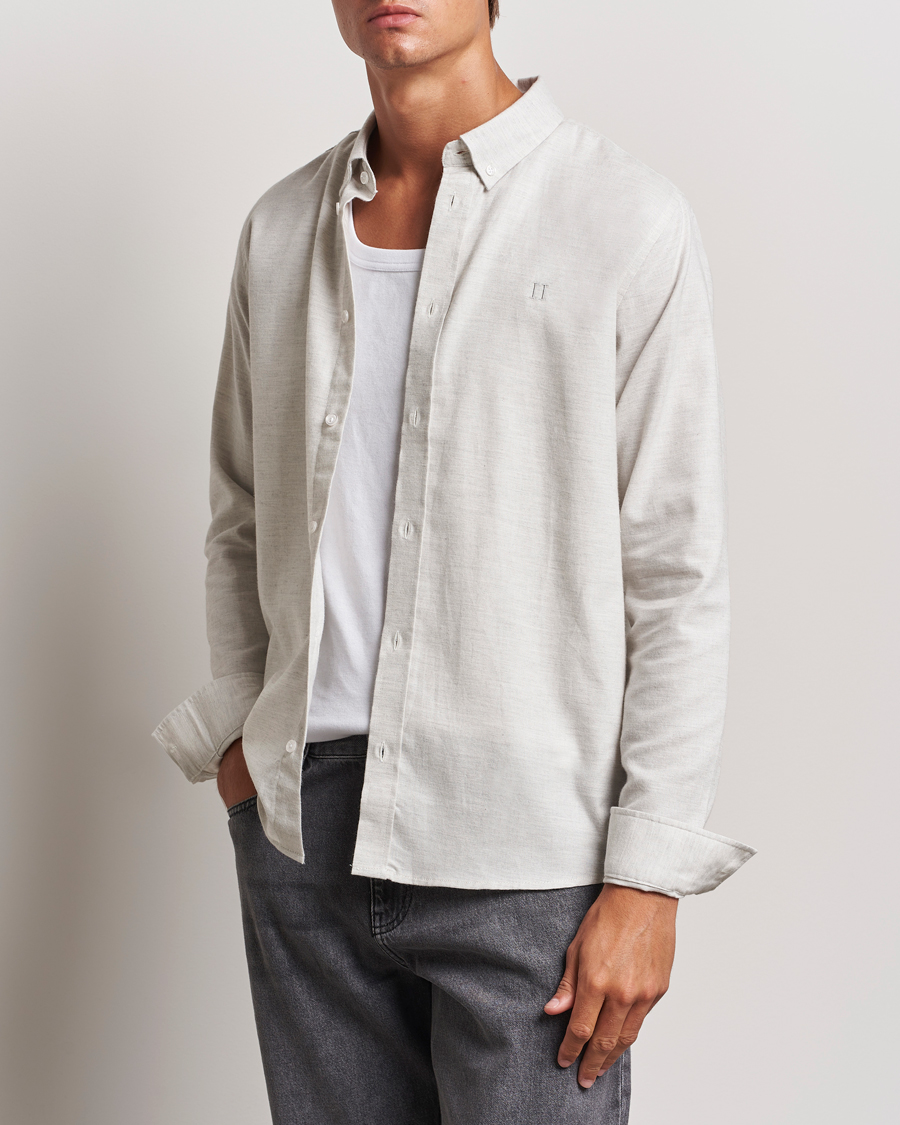 Mies | Kauluspaidat | LES DEUX | Dessert Reg Shirt Snow Melange
