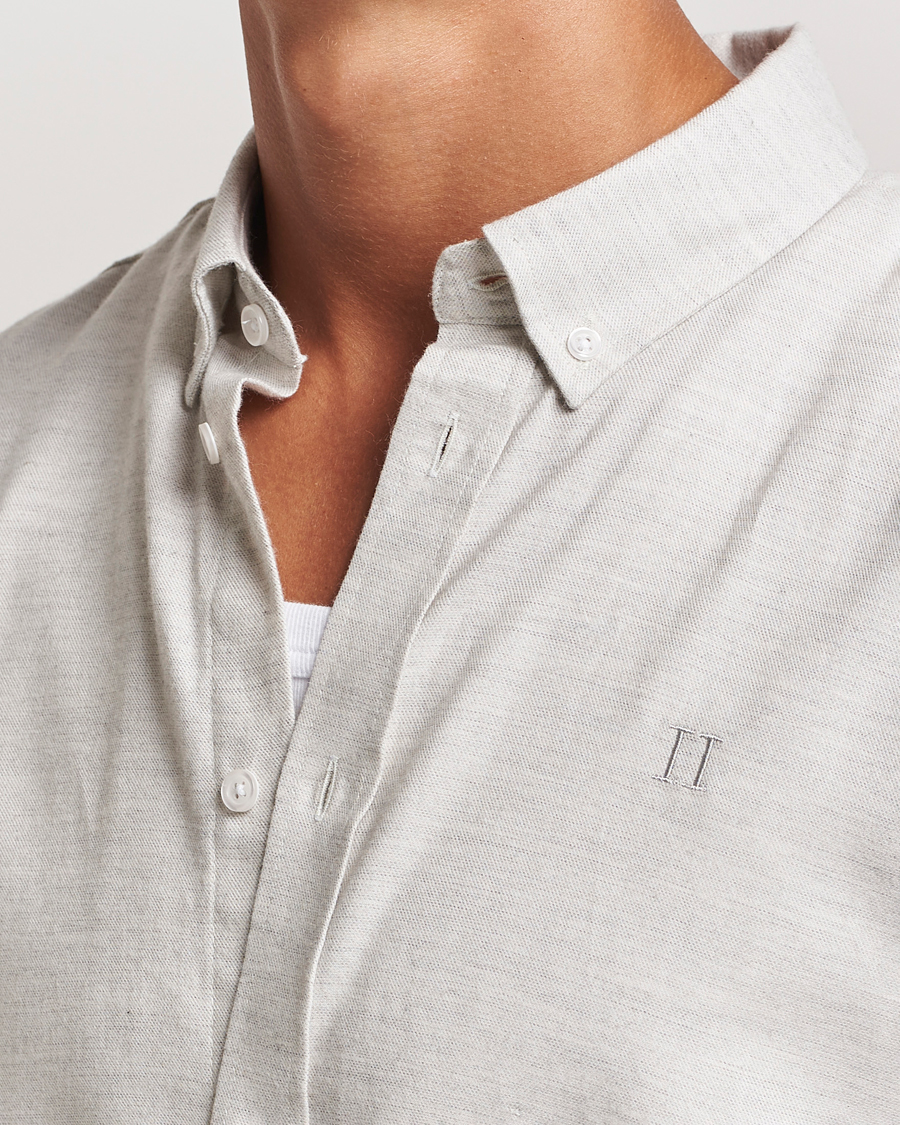 Mies | Kauluspaidat | LES DEUX | Dessert Reg Shirt Snow Melange