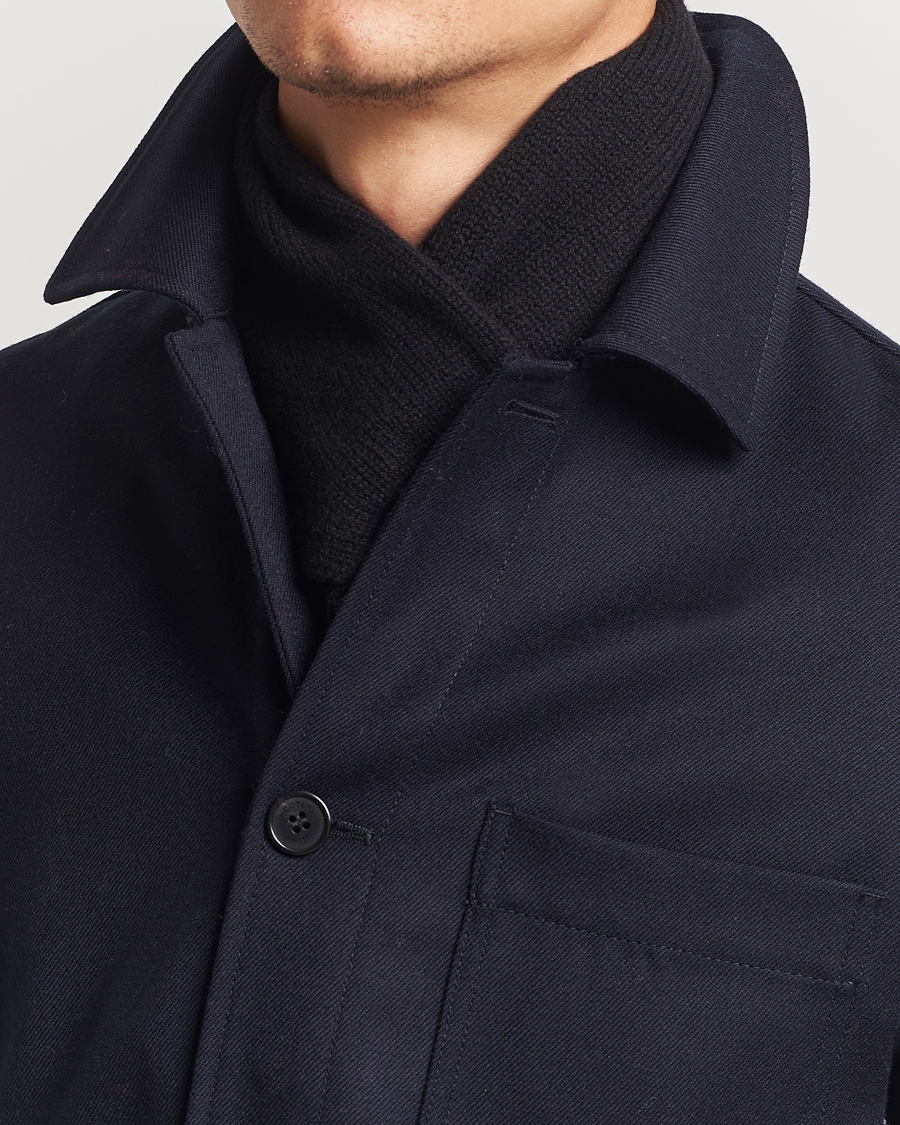 Mies | Piacenza Cashmere Short Loop Cashmere Scarf Black | Piacenza Cashmere | Short Loop Cashmere Scarf Black