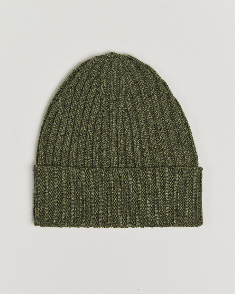 Mies | Piacenza Cashmere Ribbed Cashmere Beanie Olive | Piacenza Cashmere | Ribbed Cashmere Beanie Olive