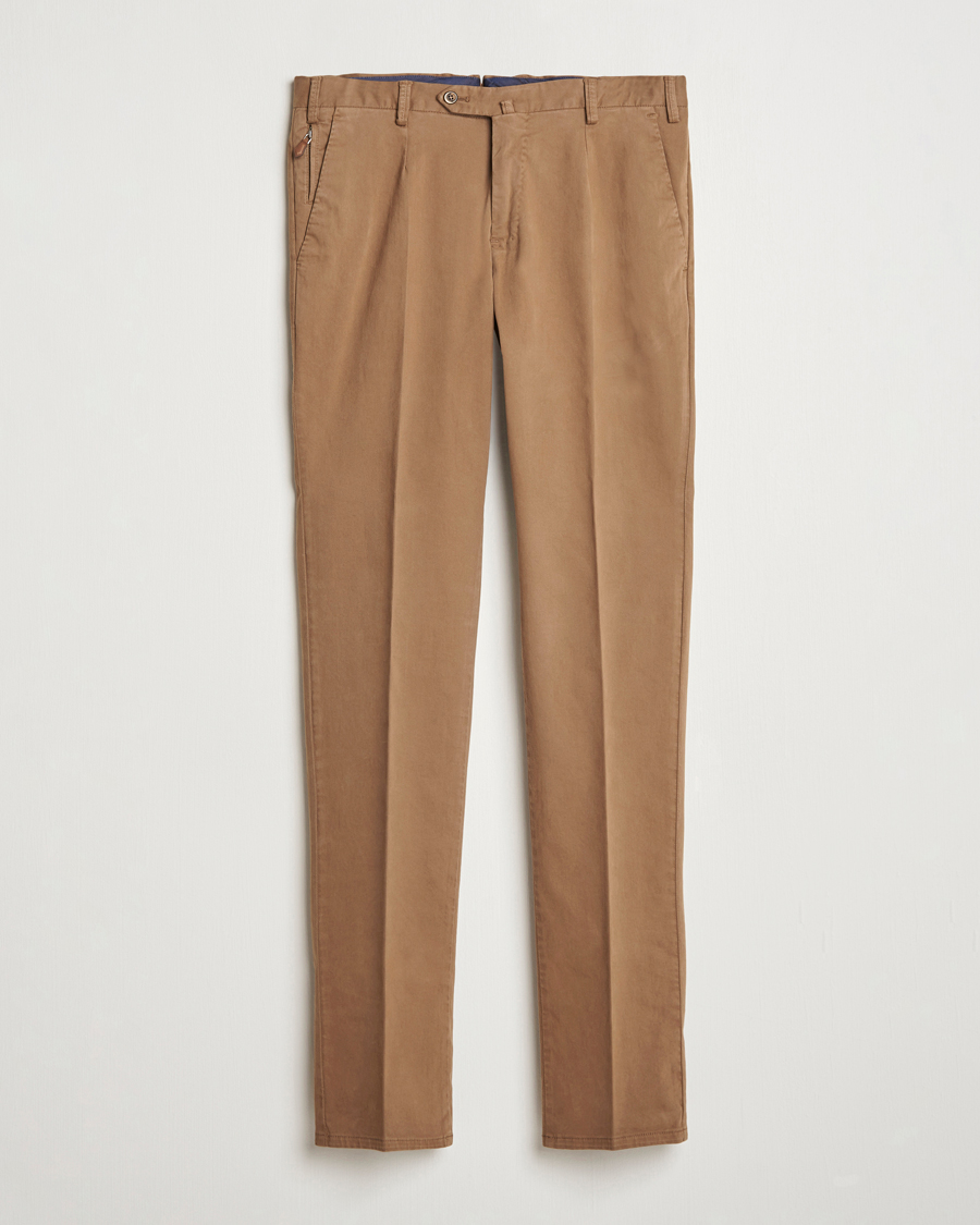 Mies | Housut | PT01 | Slim Fit Pleated Cotton Trousers Brown