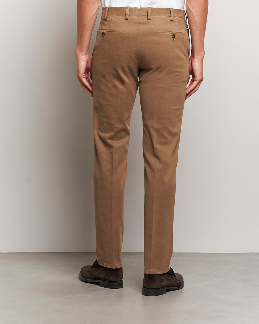 Mies | Housut | PT01 | Slim Fit Pleated Cotton Trousers Brown