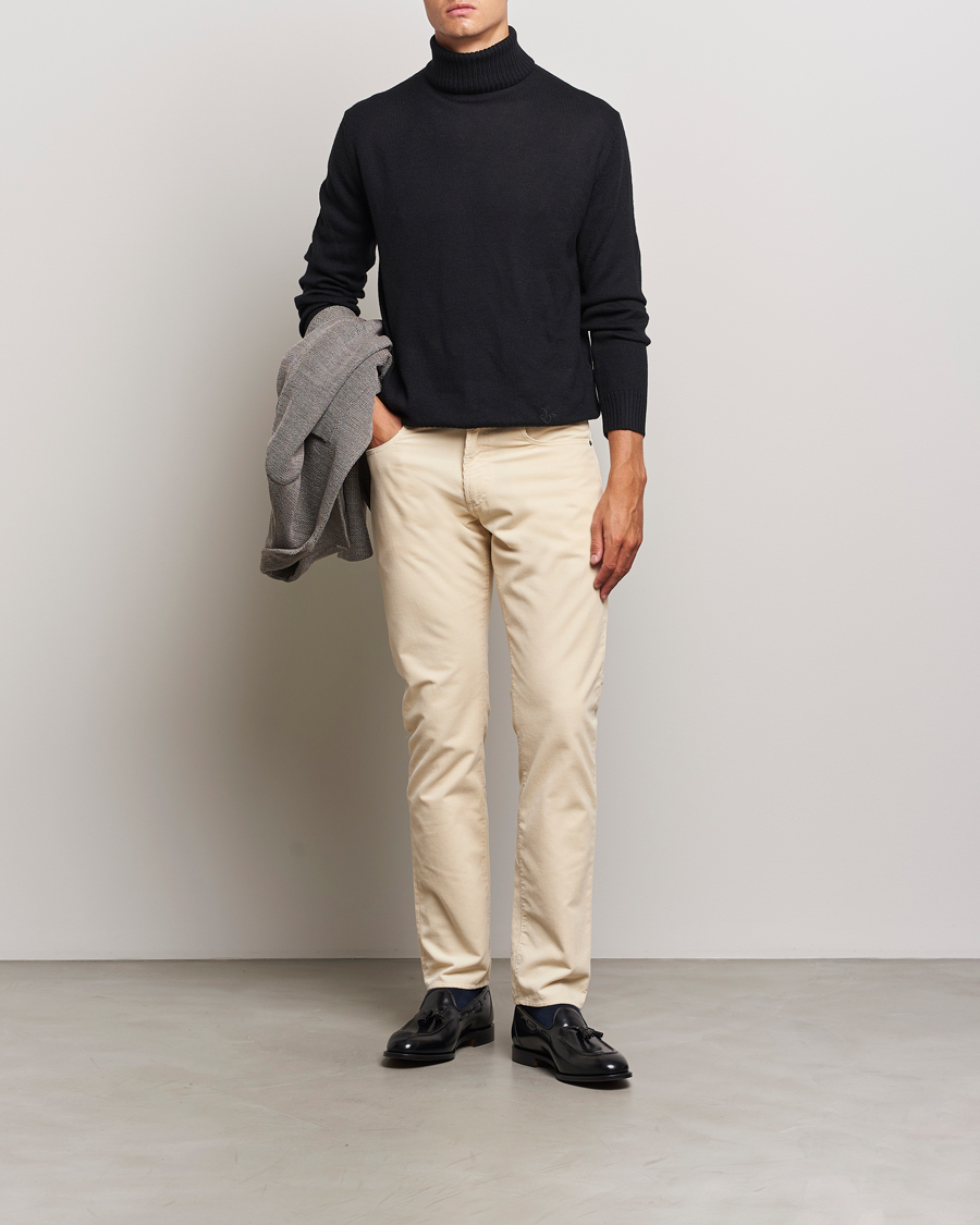 Mies | Housut | Ralph Lauren Purple Label | Slim Fit 5-Pocket Corduroy Pants Cream