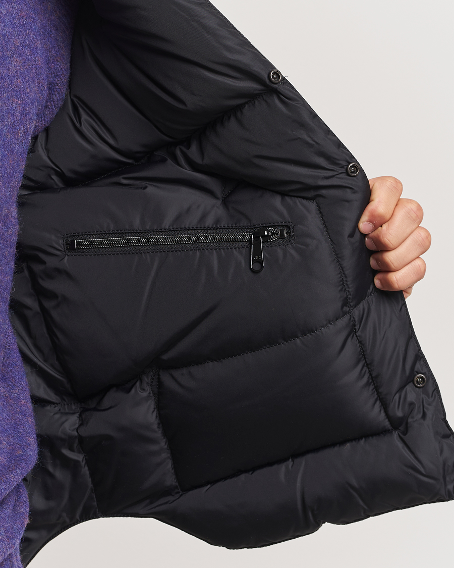 Mies | Takit | Rocky Mountain Featherbed | Christy Vest Black