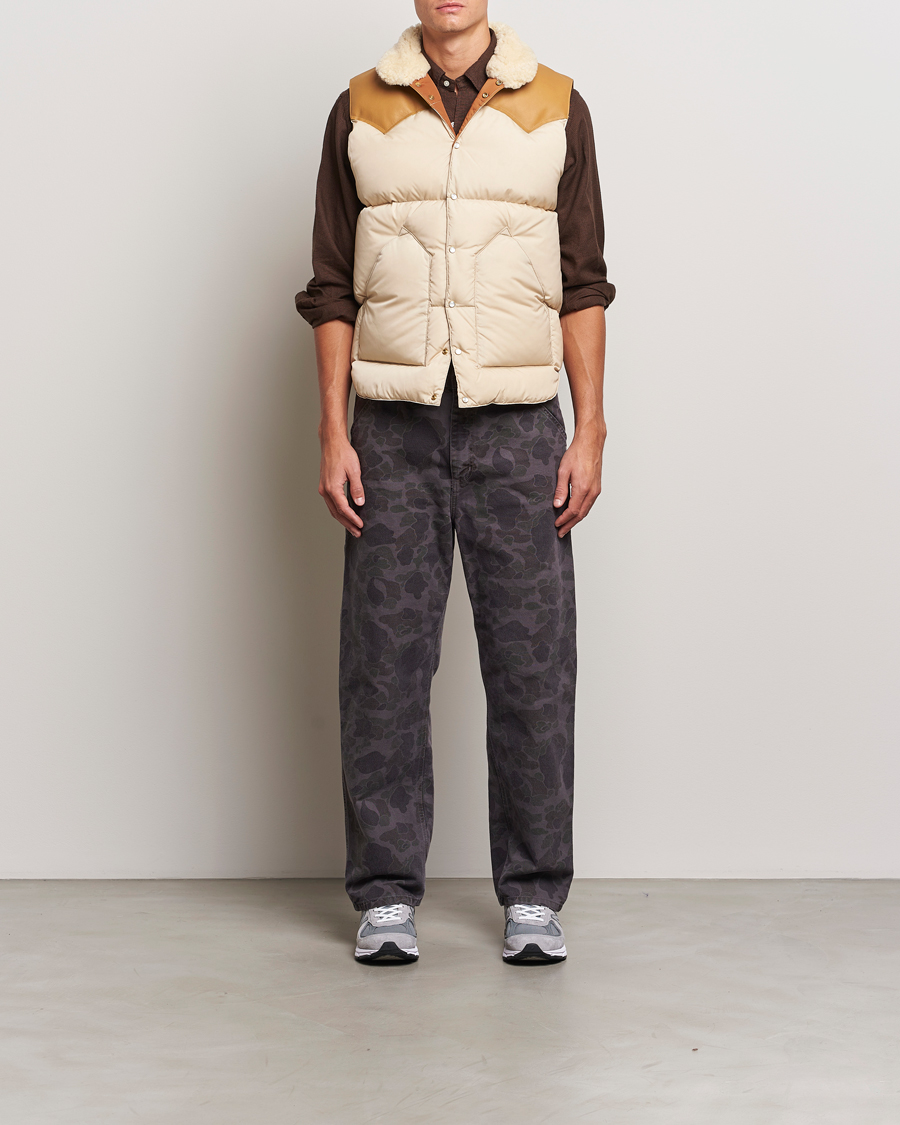 Mies | Takit | Rocky Mountain Featherbed | Christy Vest Light Beige