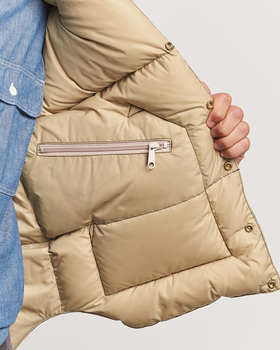 Mies | Takit | Rocky Mountain Featherbed | Christy Vest Mocha