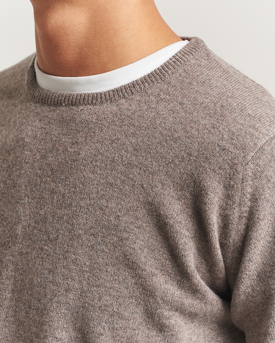 Mies | Puserot | William Lockie | Rob Lambswool Crewneck Vole