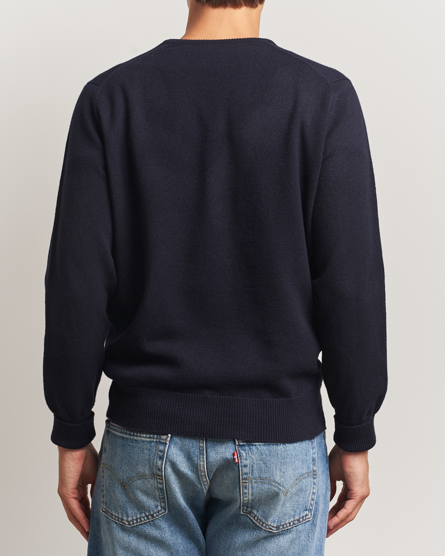Mies | Puserot | William Lockie | Rob Lambswool V-Neck Navy