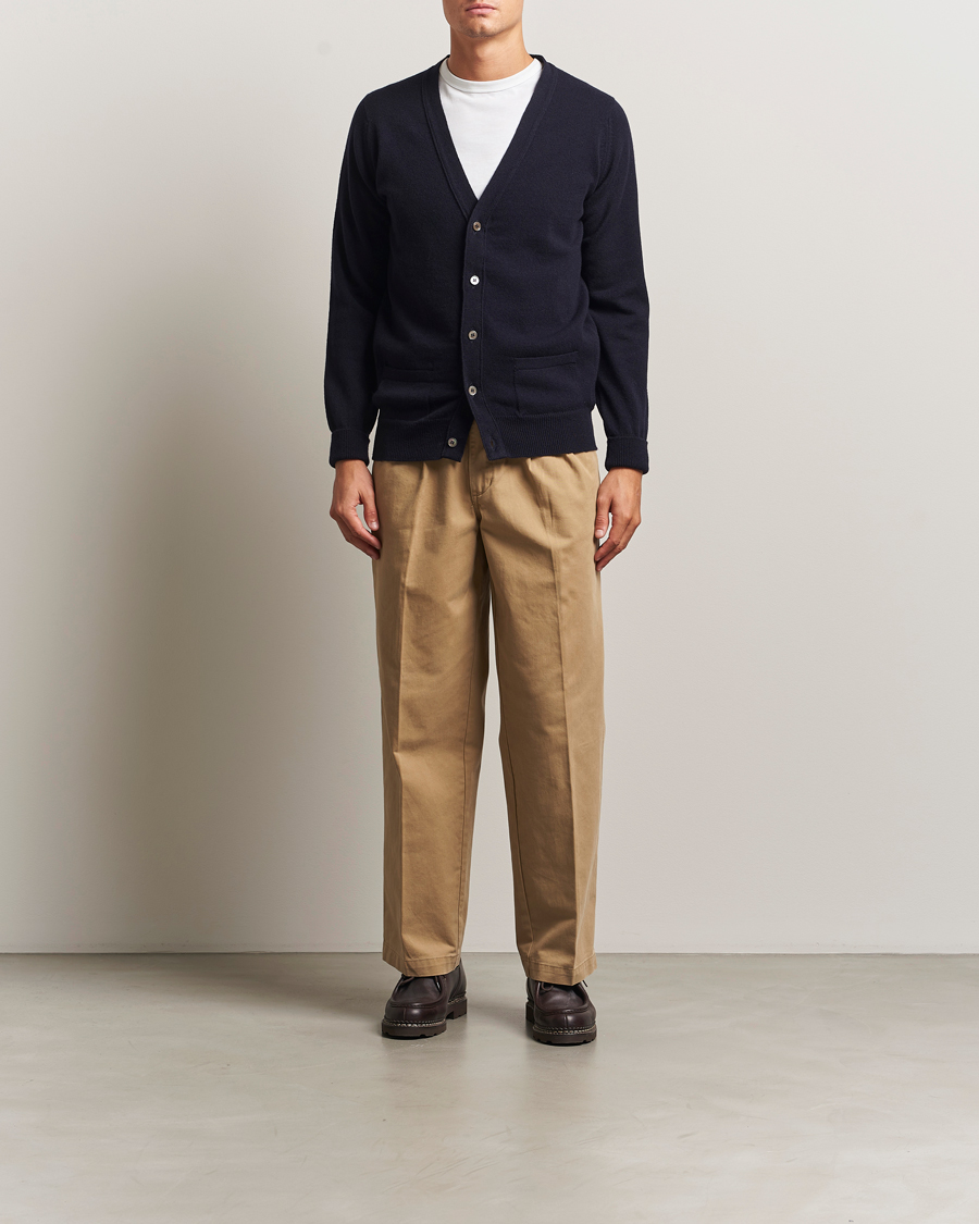 Mies | Puserot | William Lockie | Rob Lambswool Cardigan Navy
