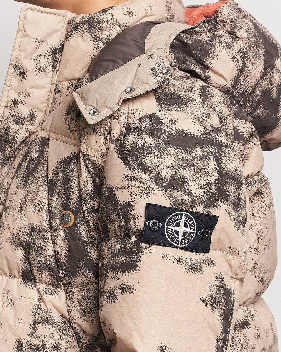 Mies | Takit | Stone Island | Thermo Sensitive Camo Down Jacket Dove Grey