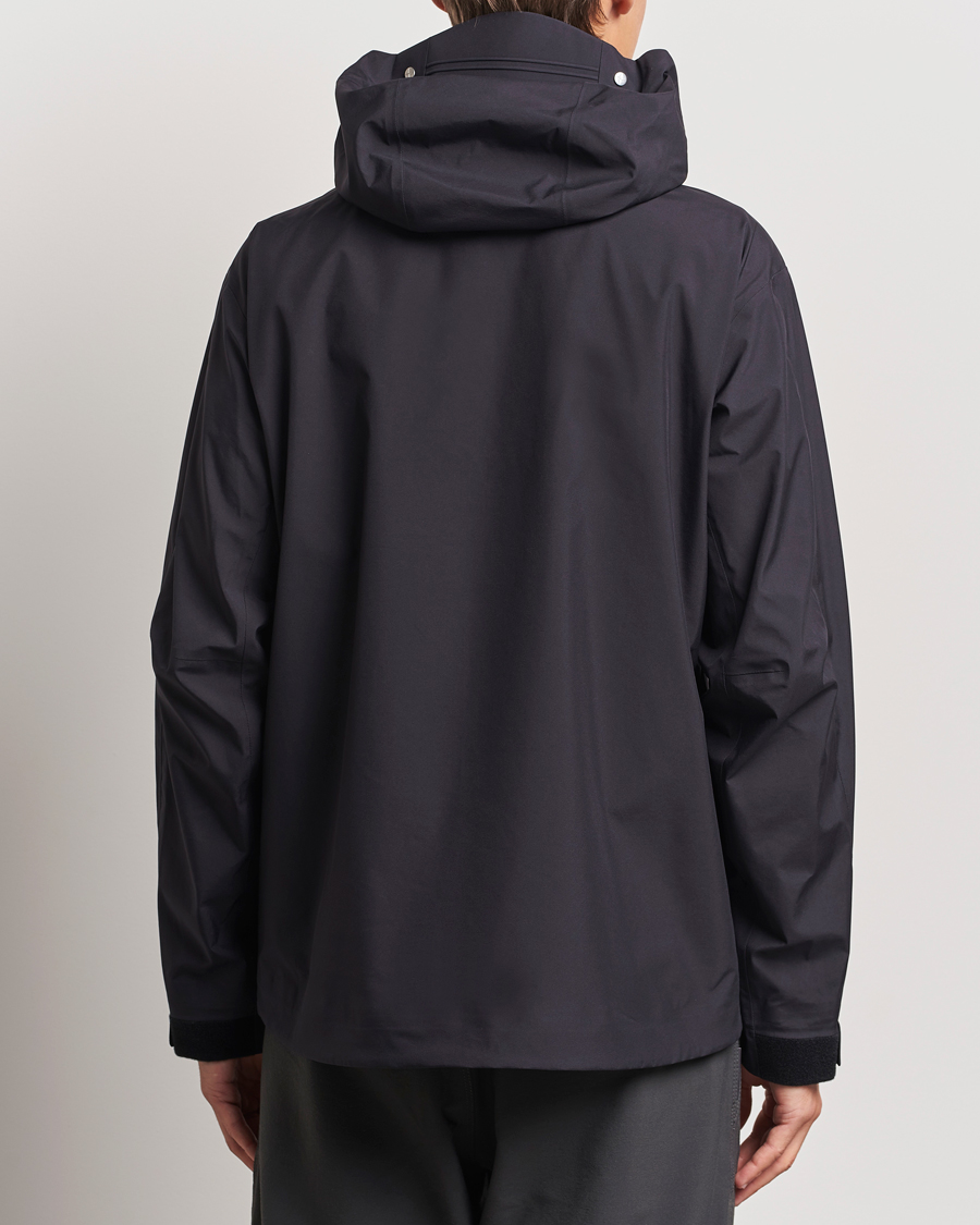 Mies | Takit | Stone Island | Gore-Tex Stellina Hooded Jacket Blue Marine