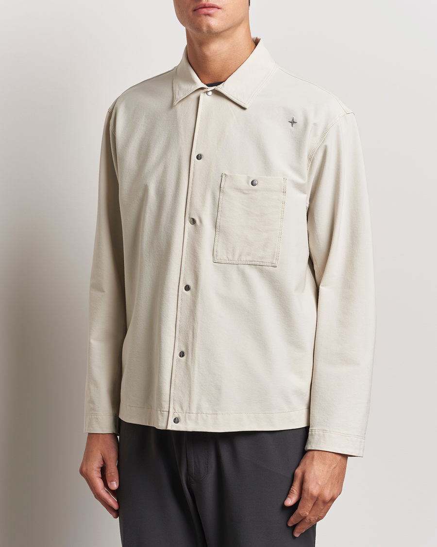 Mies | Kauluspaidat | Stone Island | Stellina Overshirt Sand